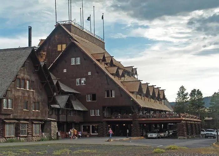 Hotel Old Faithful Inn 2*