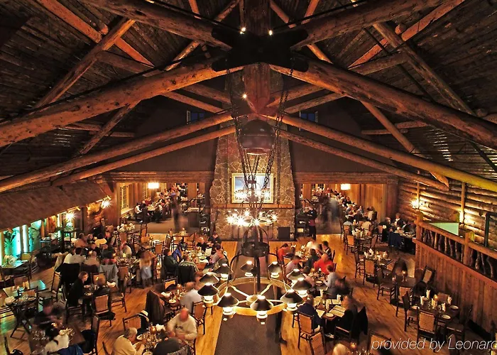 Old Faithful Inn 2* Old Faithful